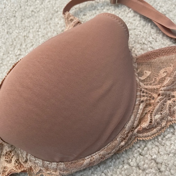 TWO ✨ Natori 32DDD Bras!!! - Picture 4 of 15